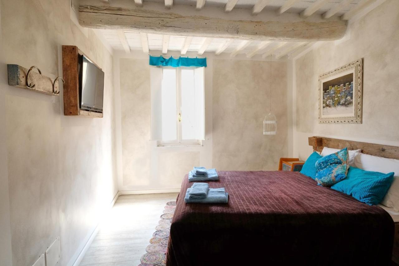 La Boheme Suite With Ac And Wifi Лукка Екстер'єр фото